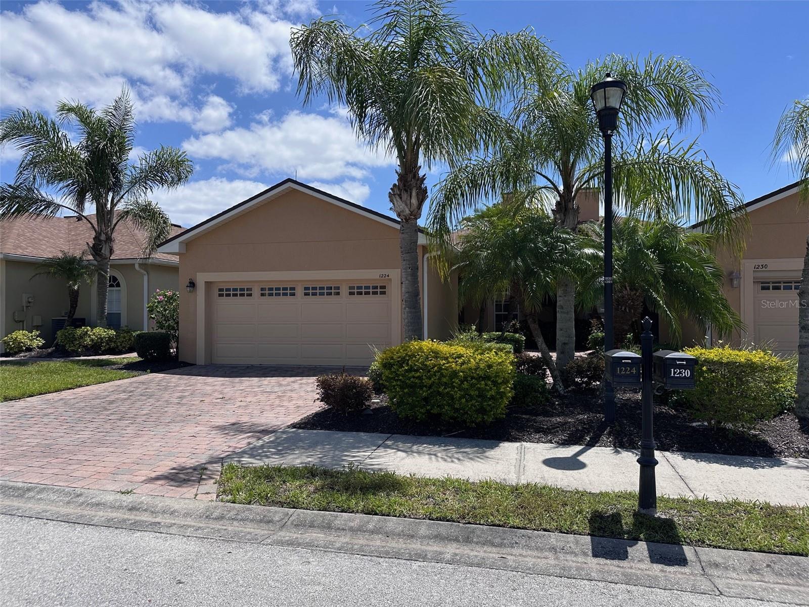 1224 Vienna Square Dr