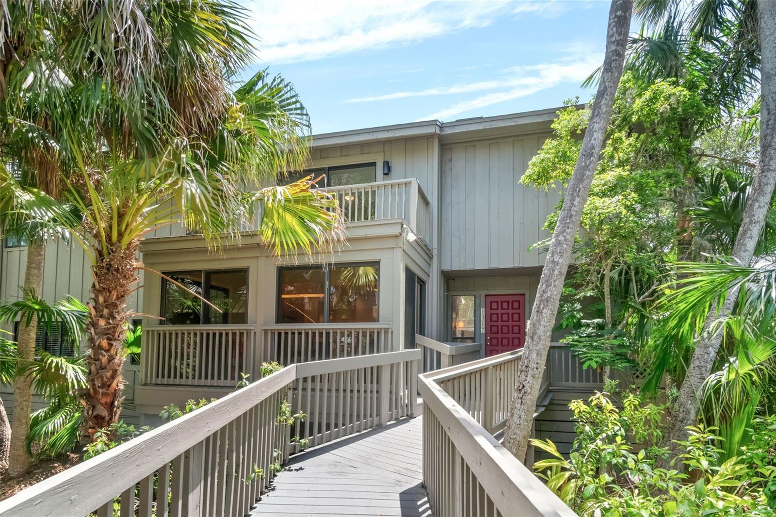 1347 Landings Dr #6
