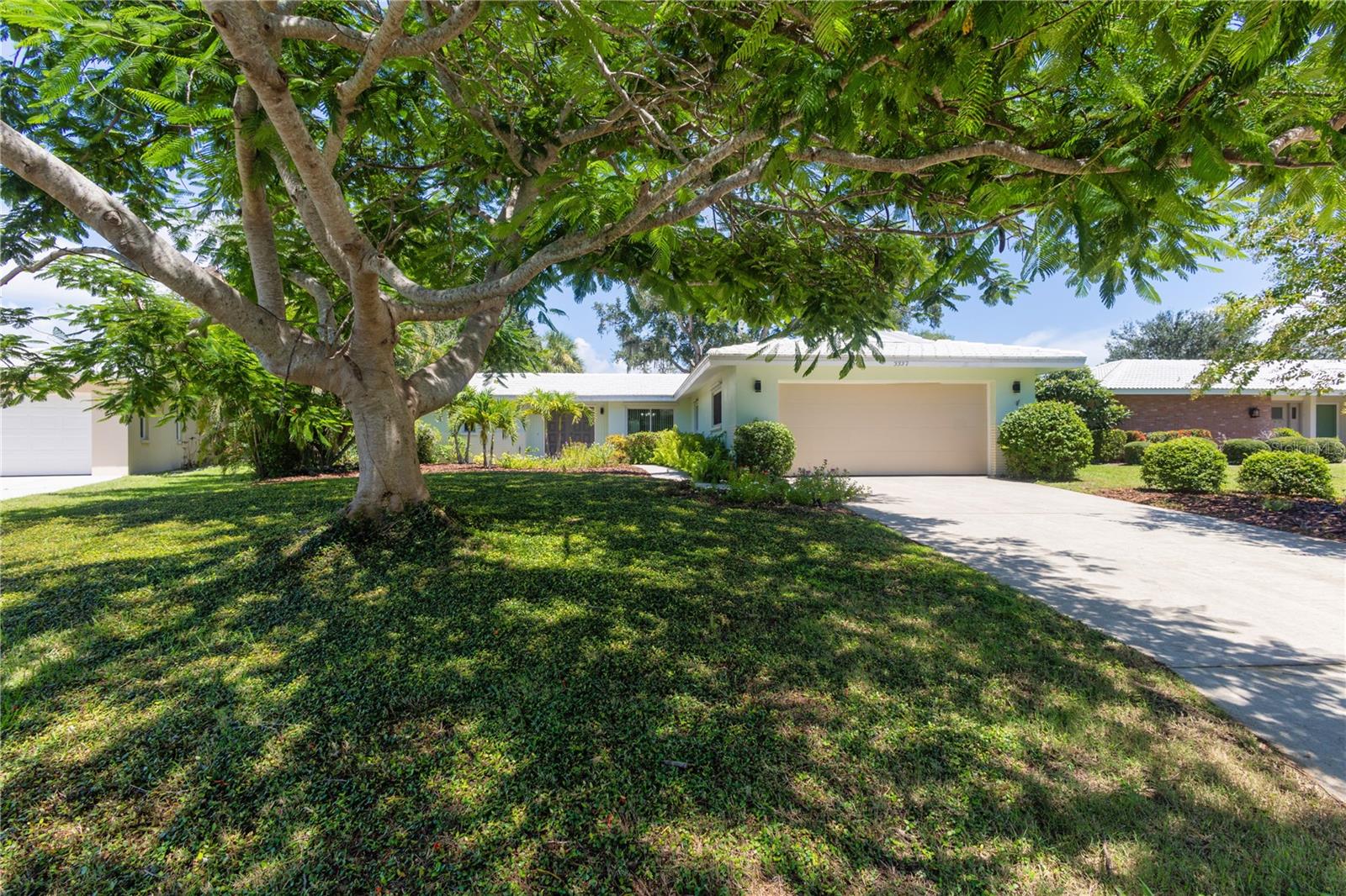 3337 Spring MILL Cir