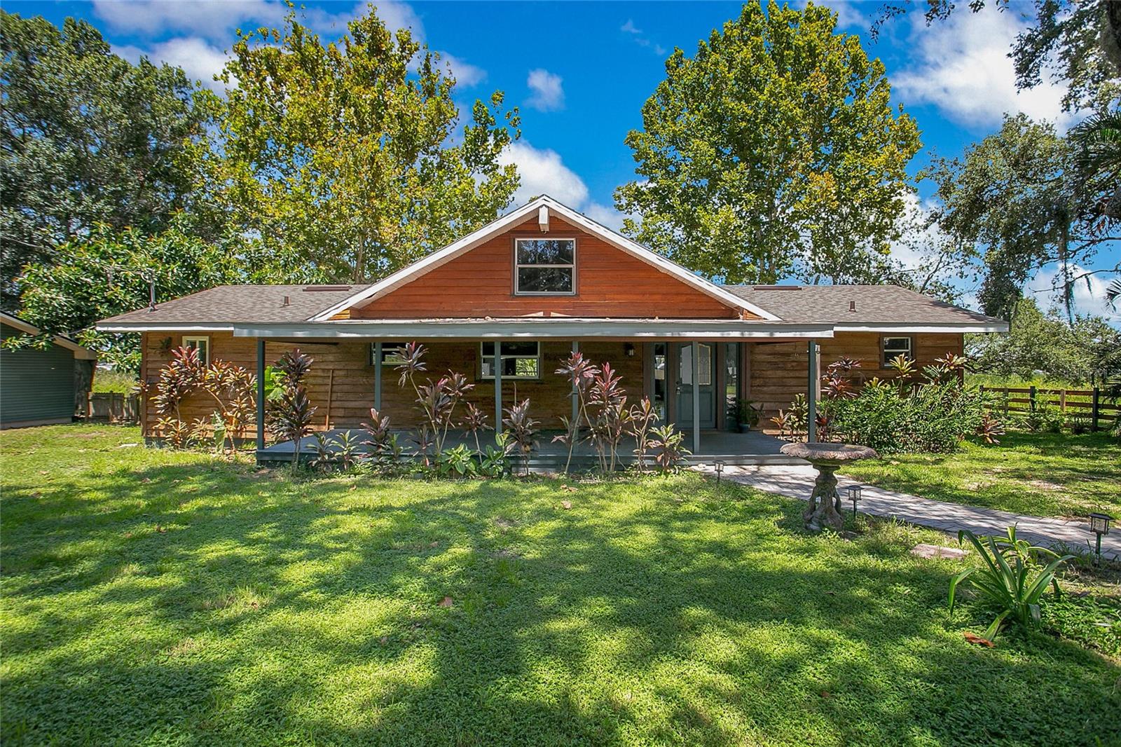 35 S Lake Fox Rd