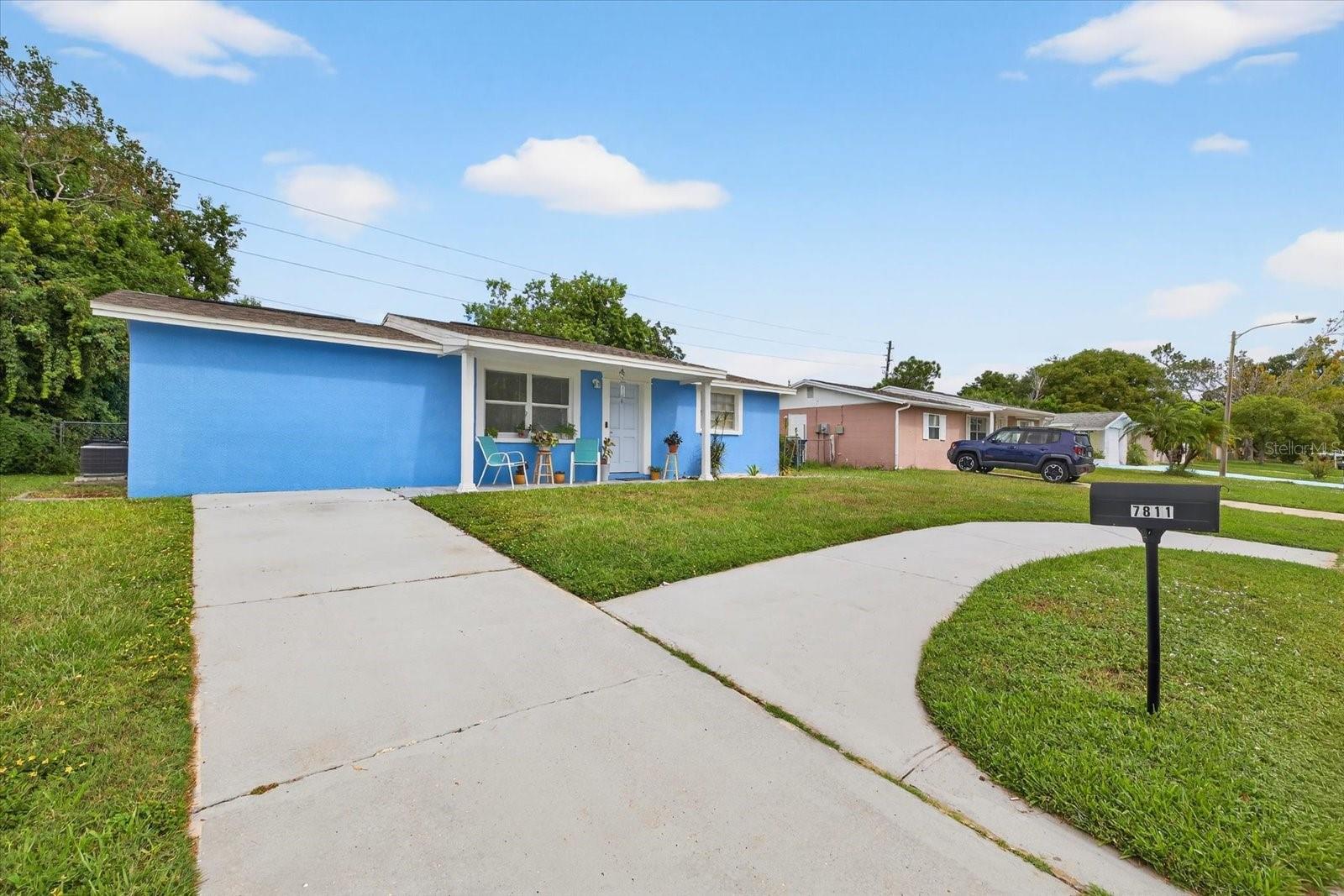 7811 Fox Hollow Dr