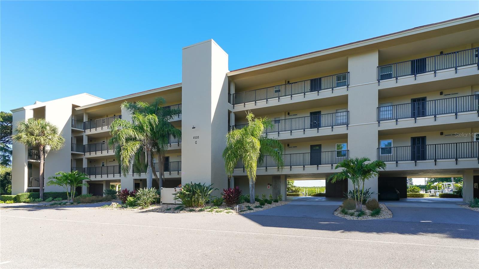 4500 Gulf Of Mexico Dr #206