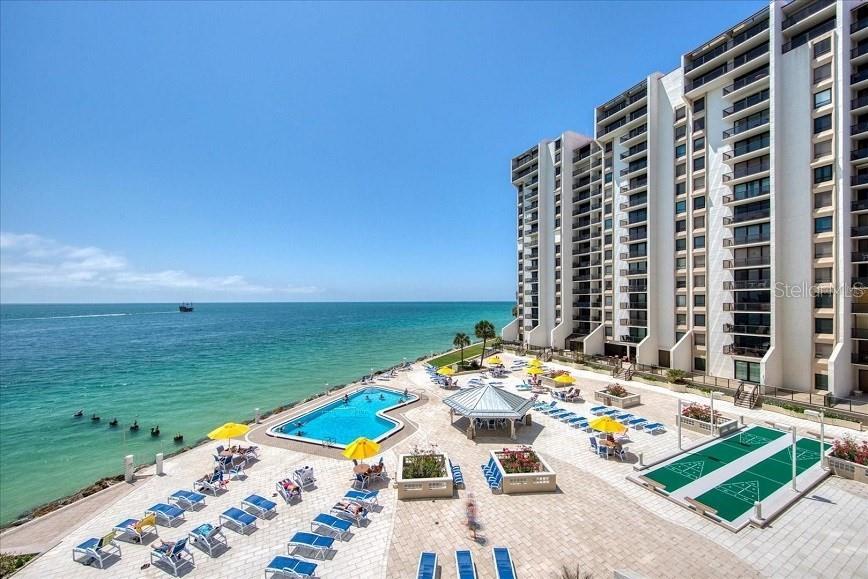 440 S Gulfview Blvd #1004