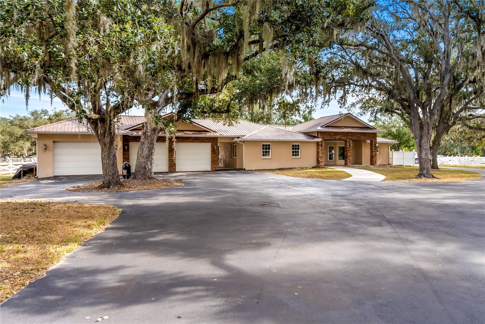 1160 Wagon Wheel Dr