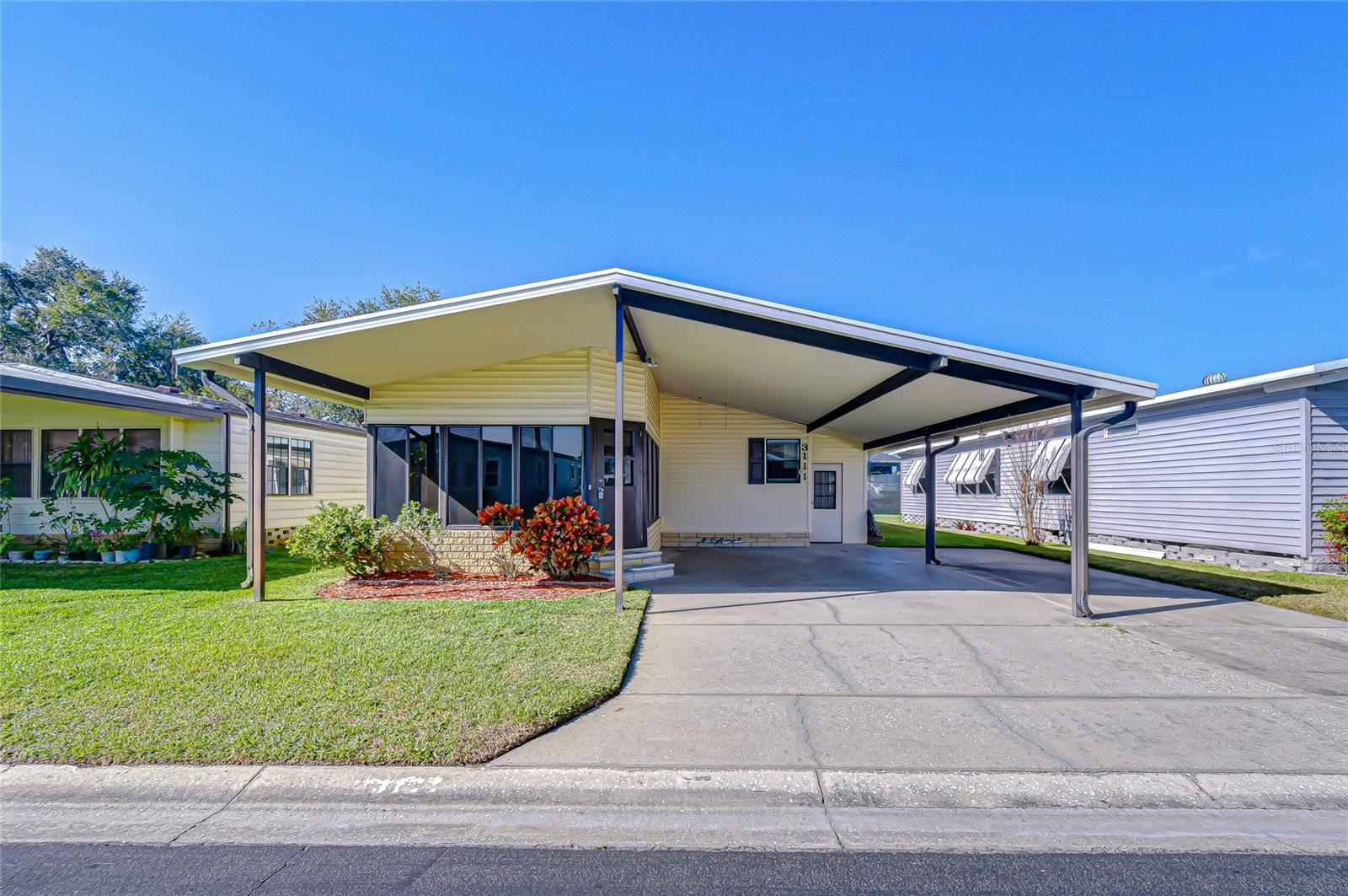3111 Hickory Dr