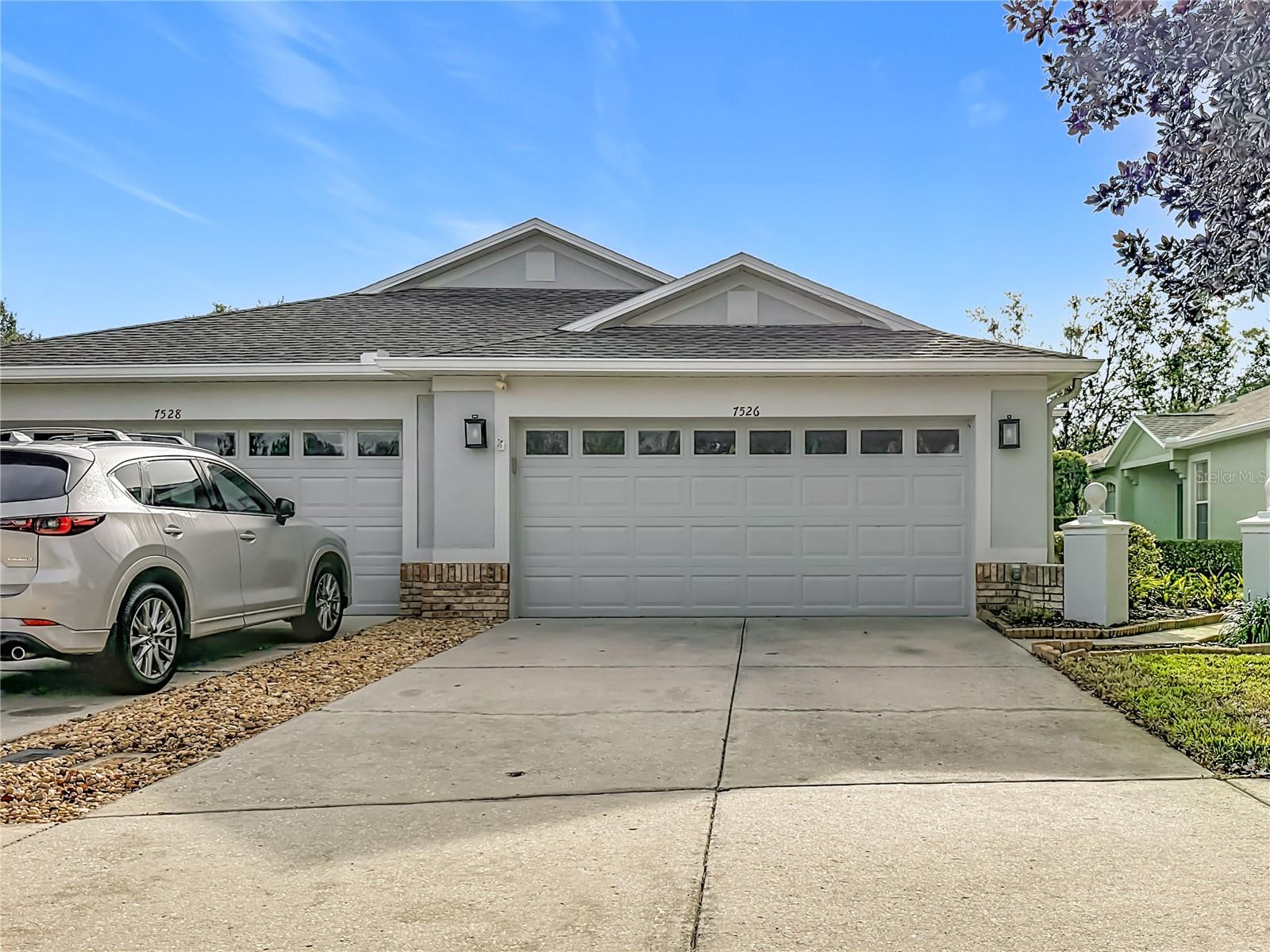 7526 Deer Path Ln