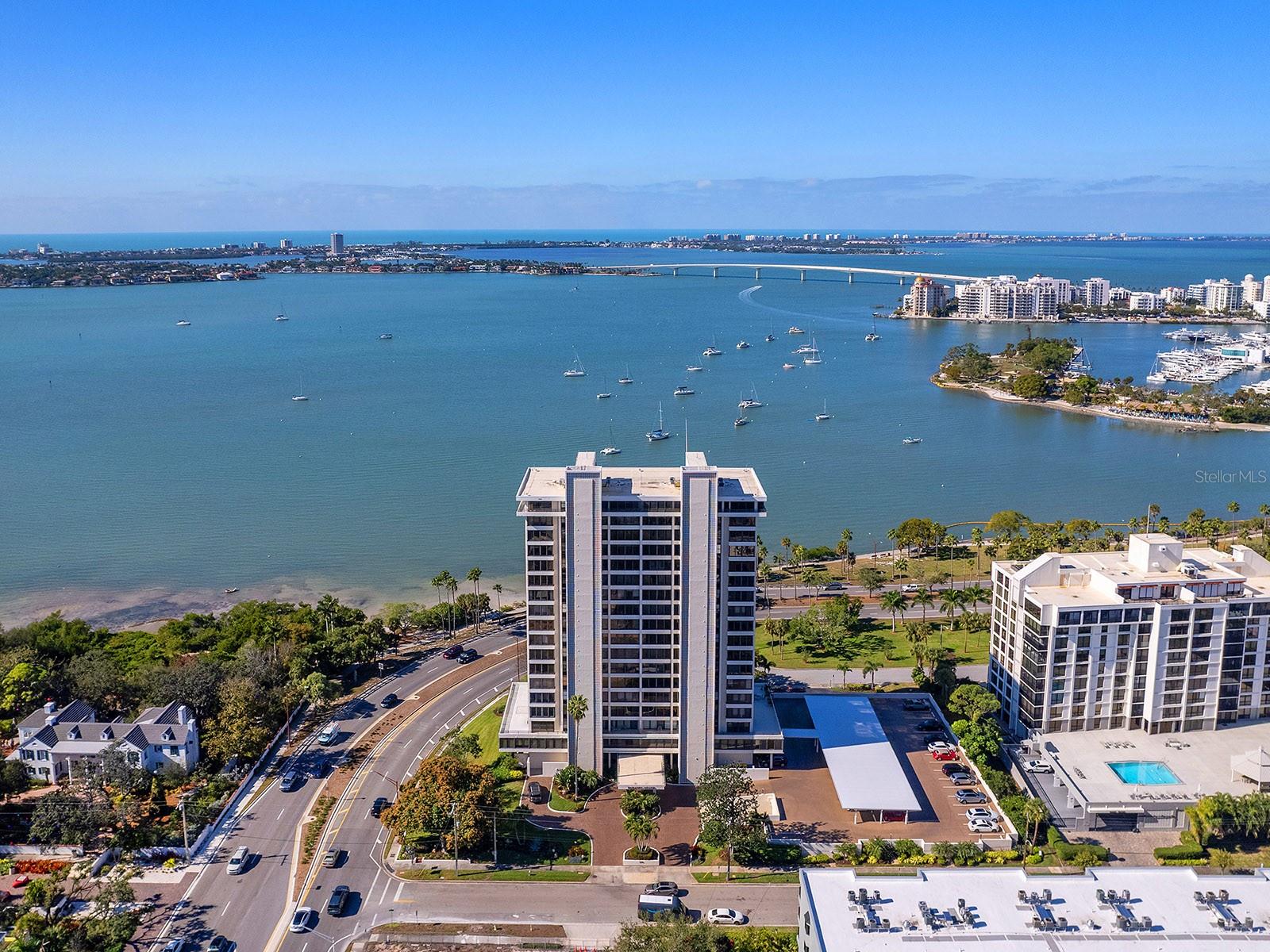 770 S Palm Ave #1201