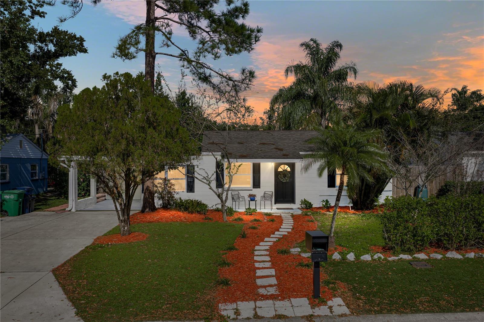 4105 W Bay Villa Ave