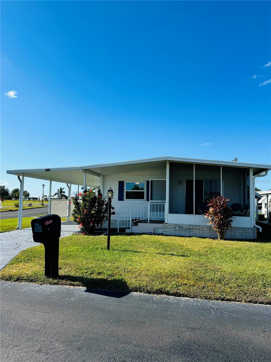 320 Aloha Dr