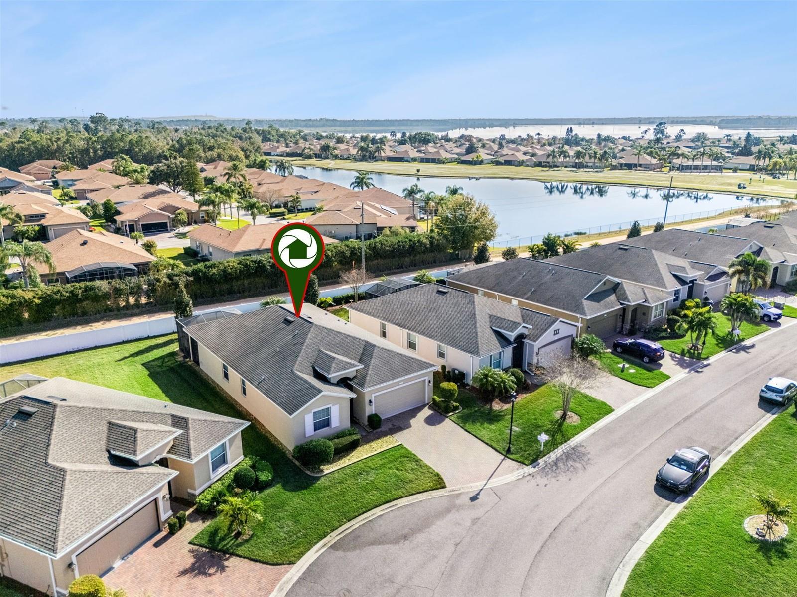 2733 Attwater Loop