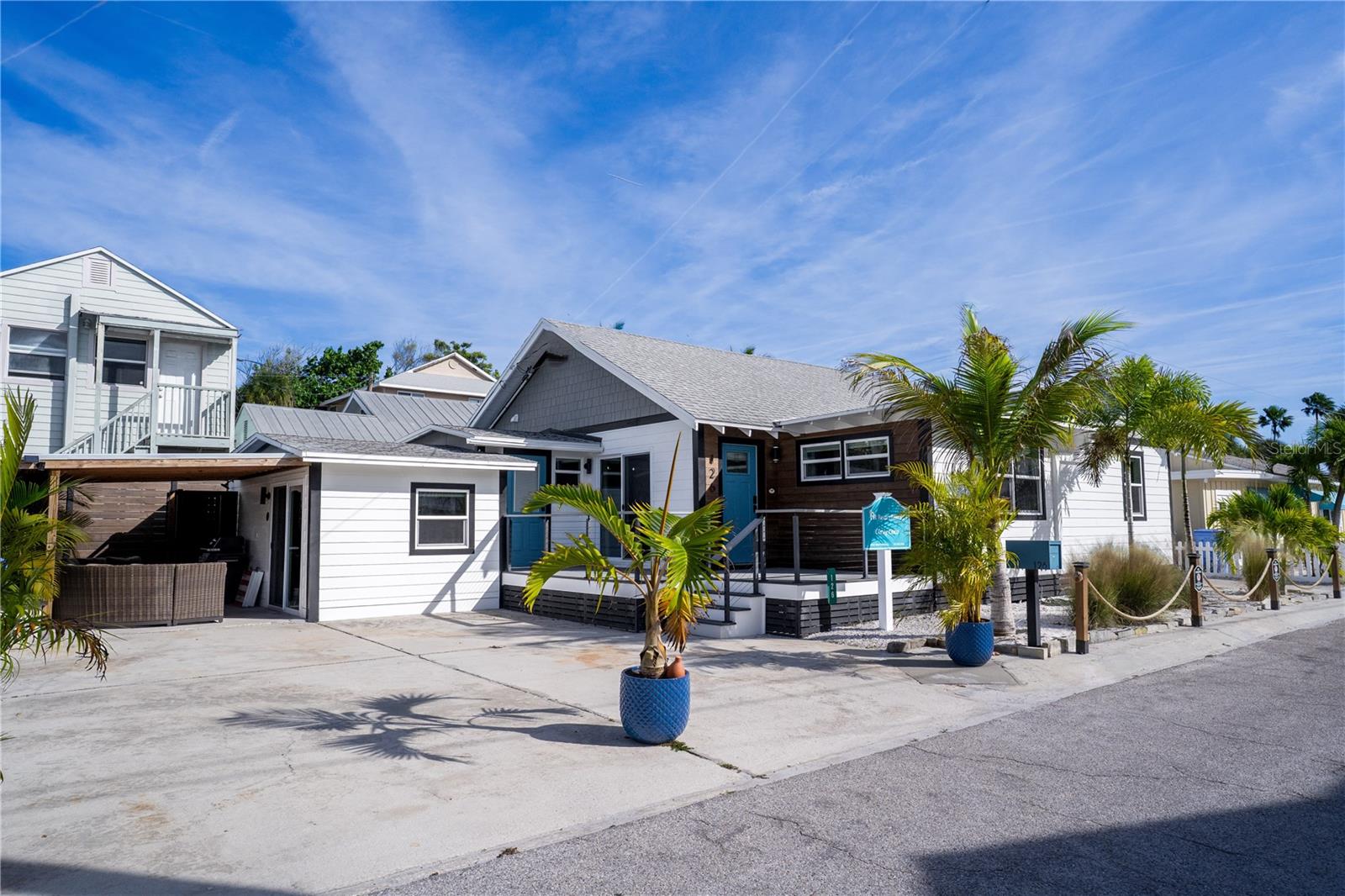 126 90th Ave