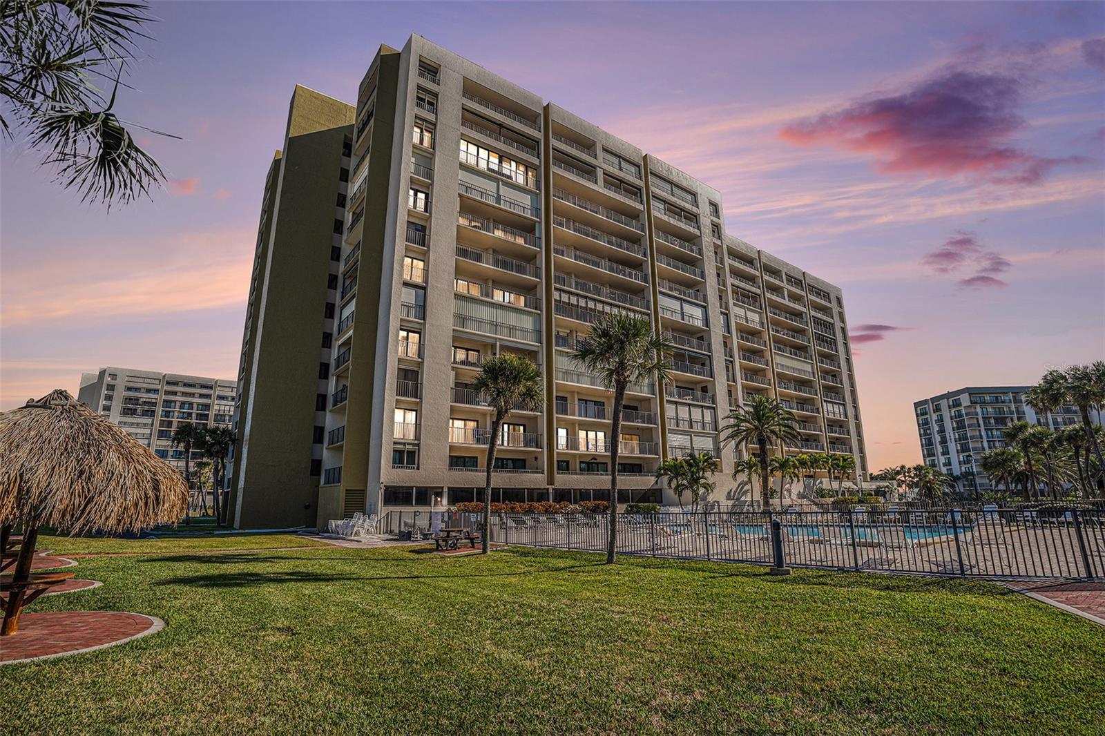 1480 Gulf Blvd #905