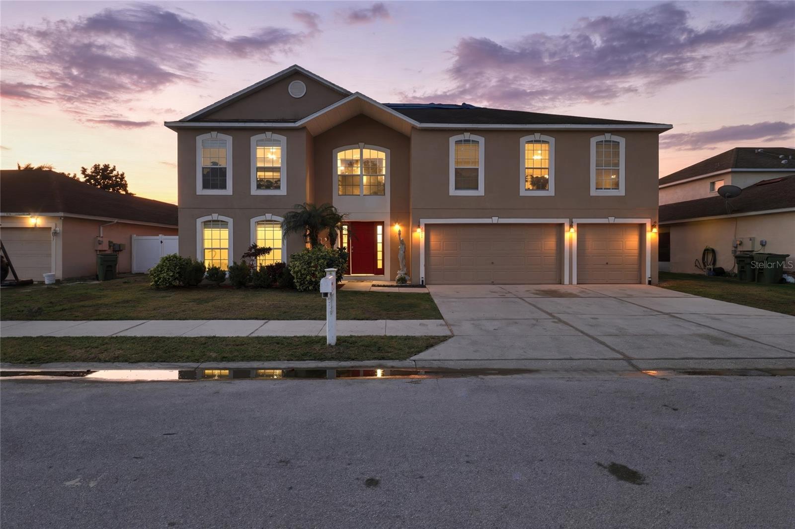 461 Fish Hawk Dr