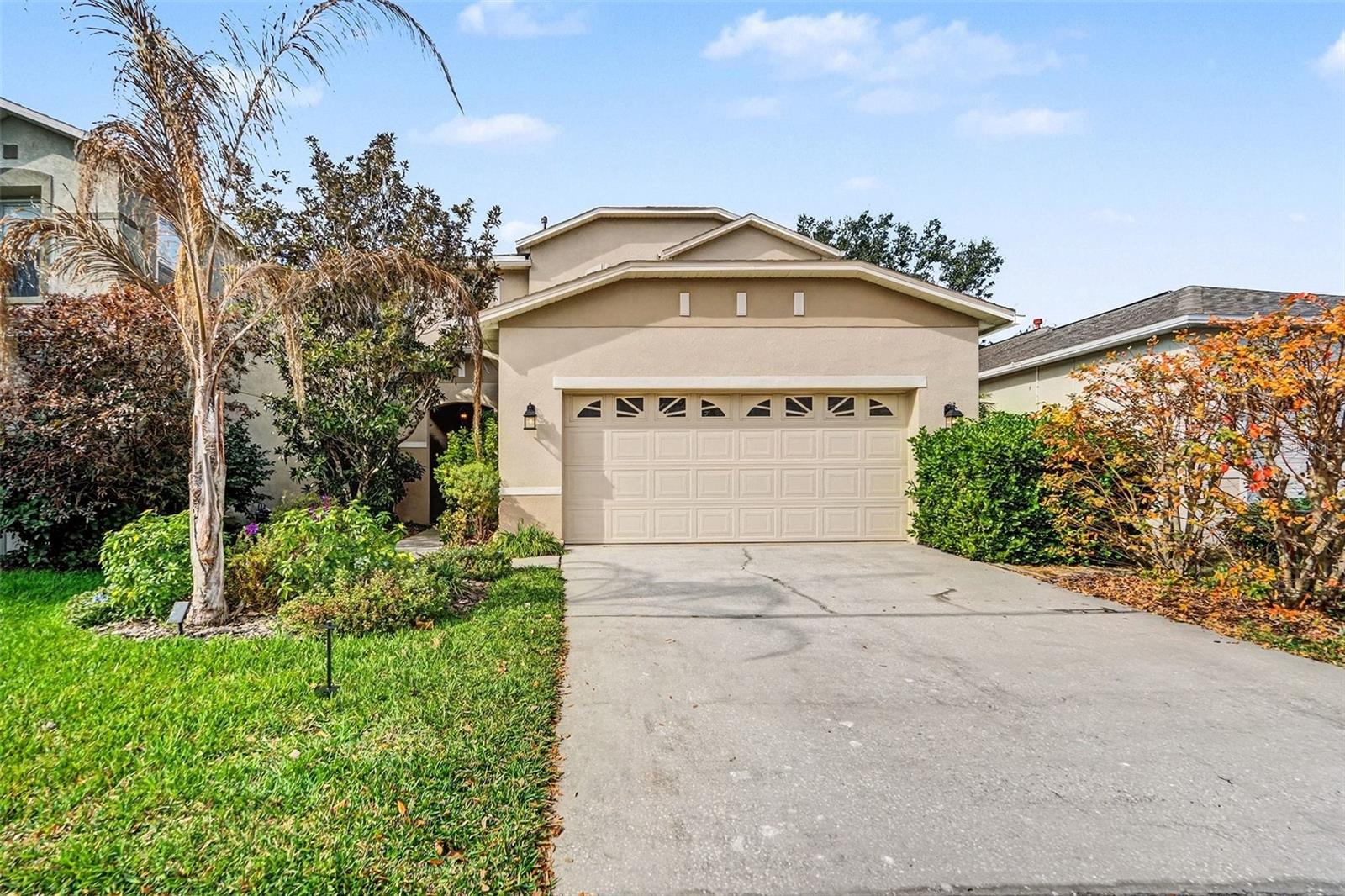 2449 Silvermoss Dr