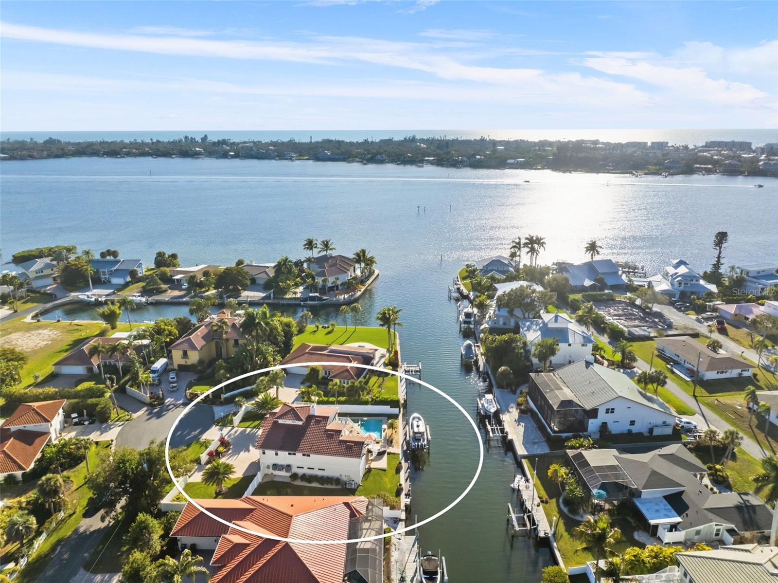 1725 Baywood Dr