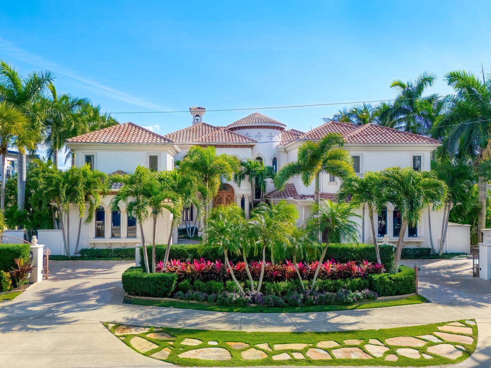 1436 John Ringling Pkwy