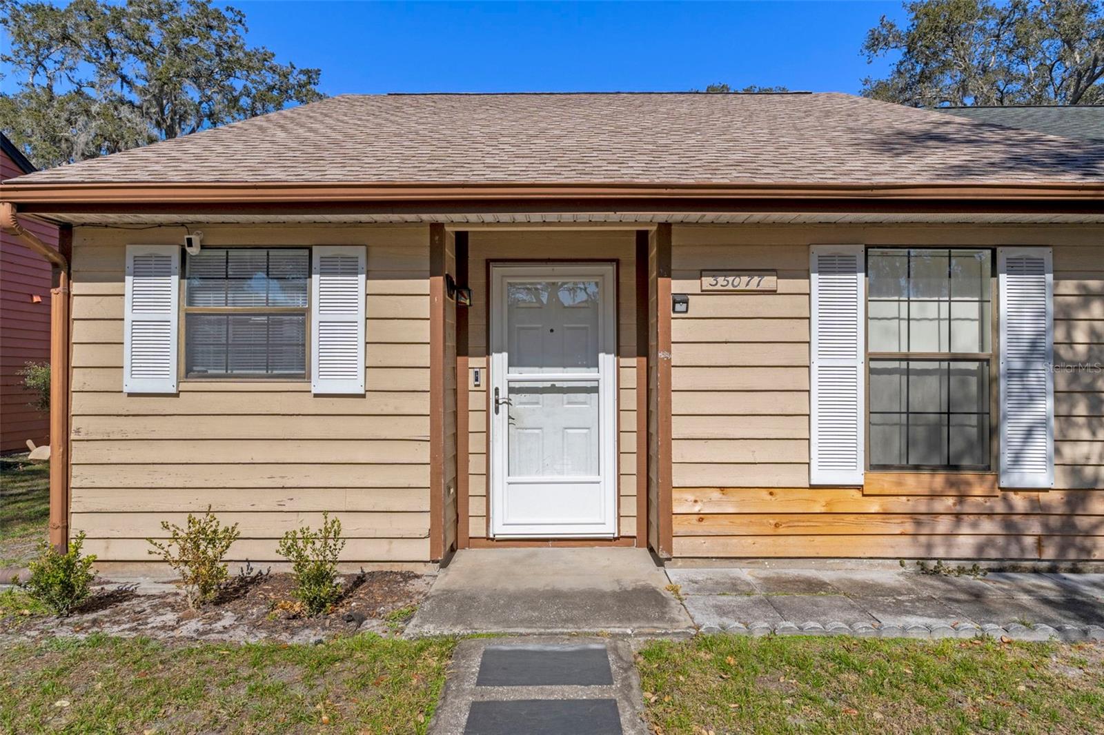 35077 Whispering Oaks Blvd