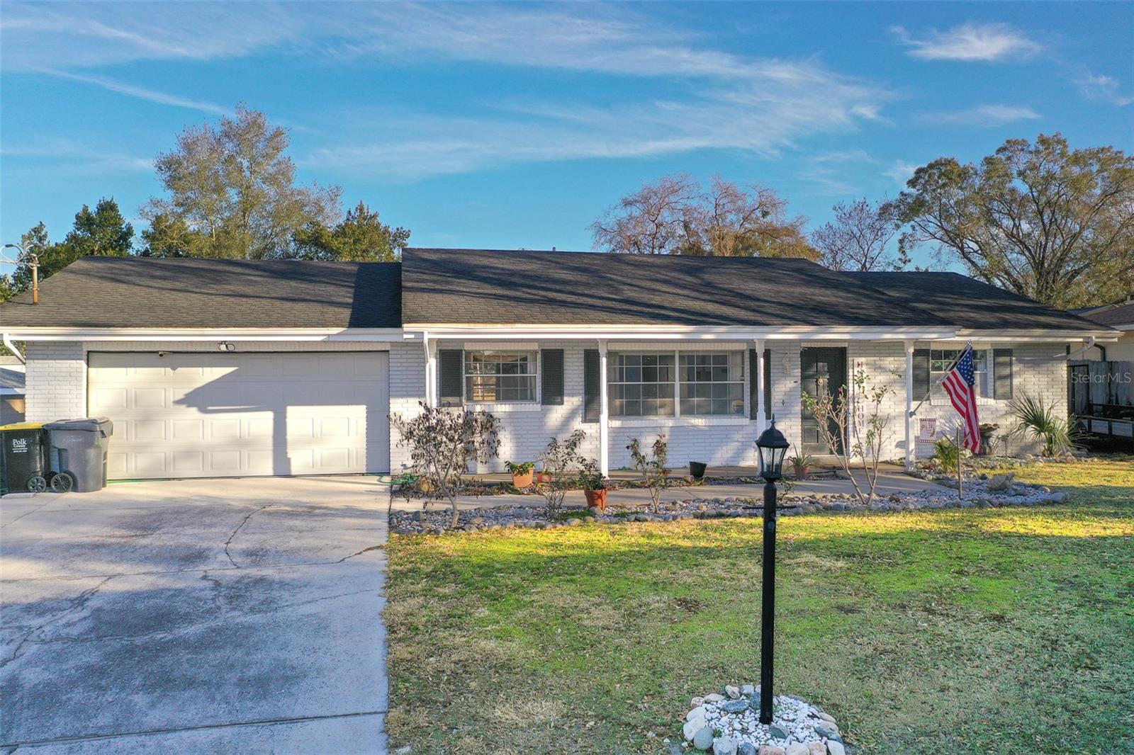 250 Volusia Dr