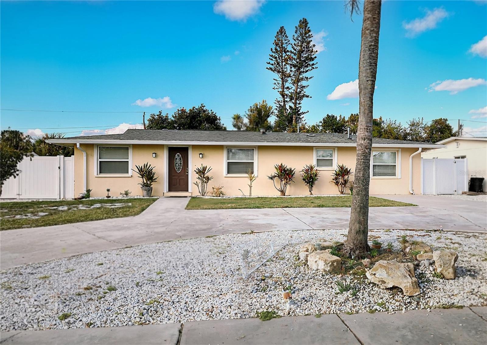 5312 39th Ave W