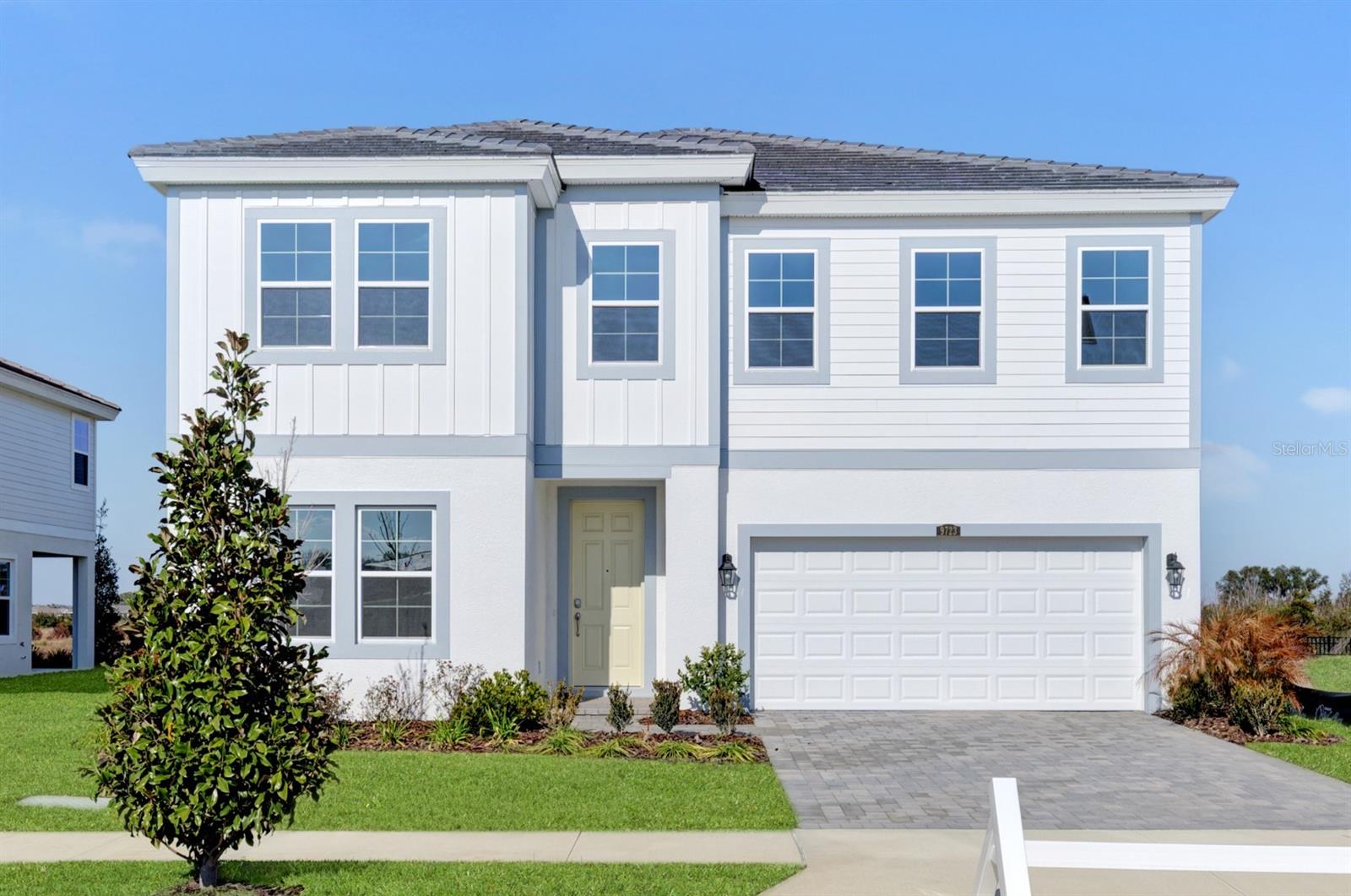 9723 Surrey Rose Dr