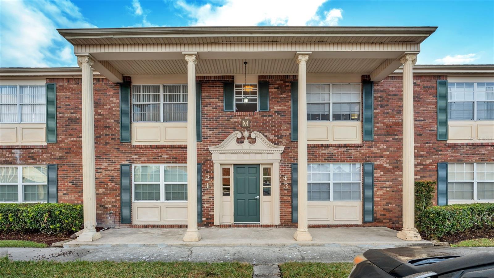 1920 E Edgewood Dr #M2