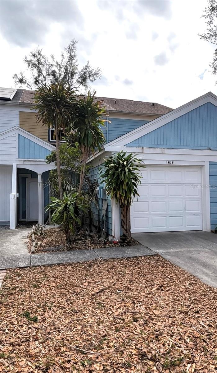 6138 Oak Cluster Cir