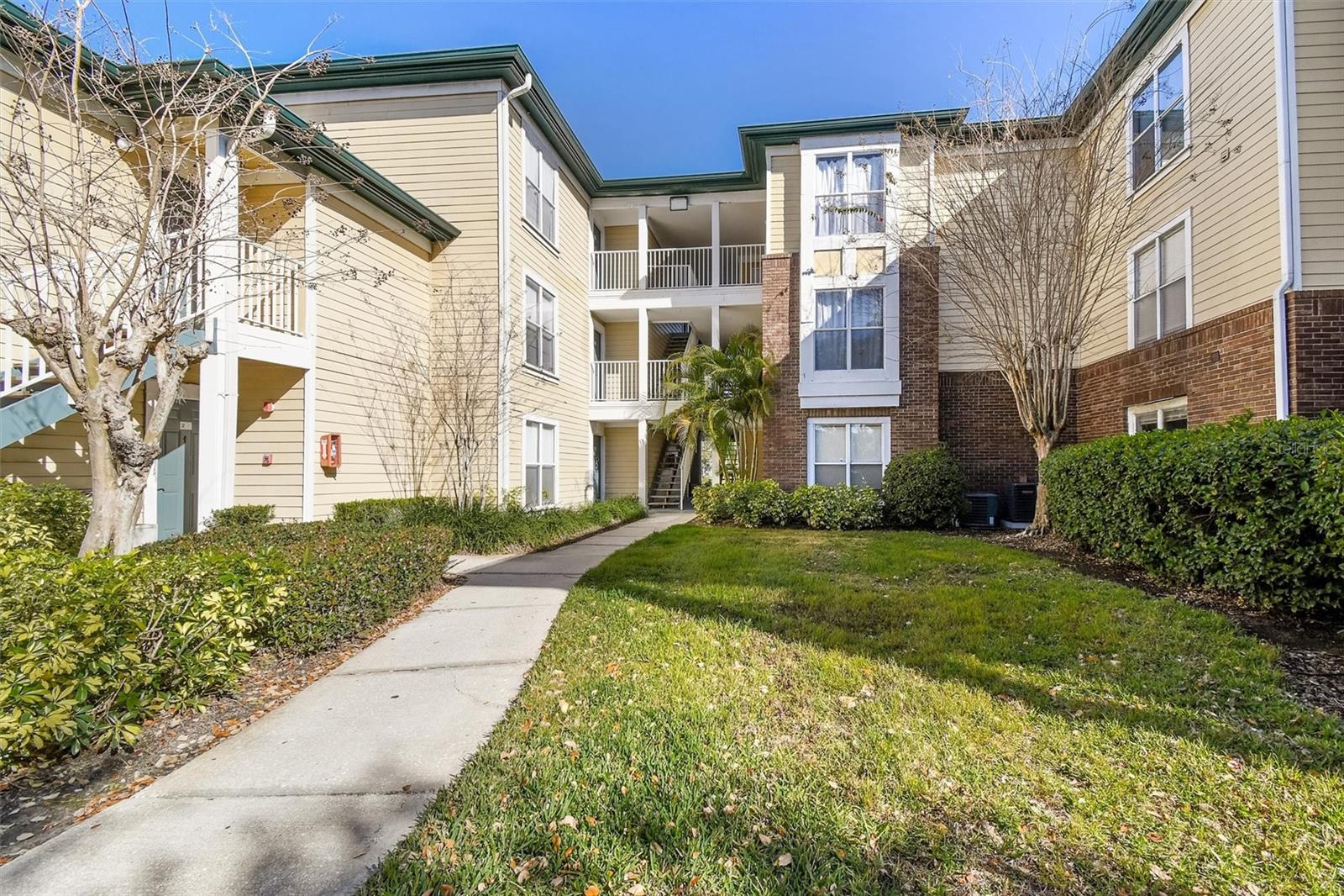 4115 Chatham Oak CT #220