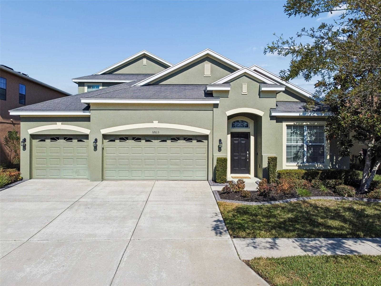 32613 Summerglade Dr