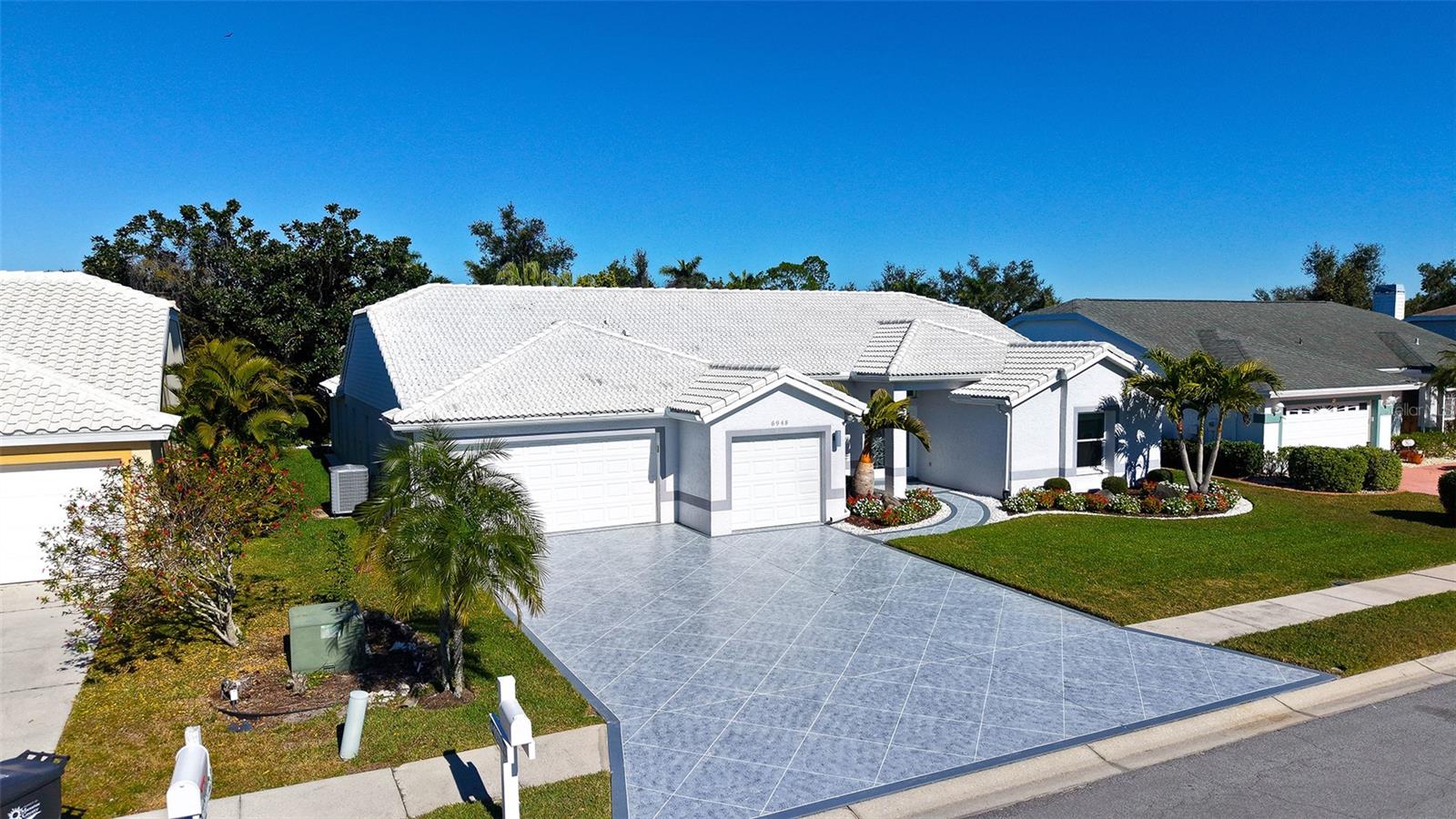 6948 Stetson Street Cir
