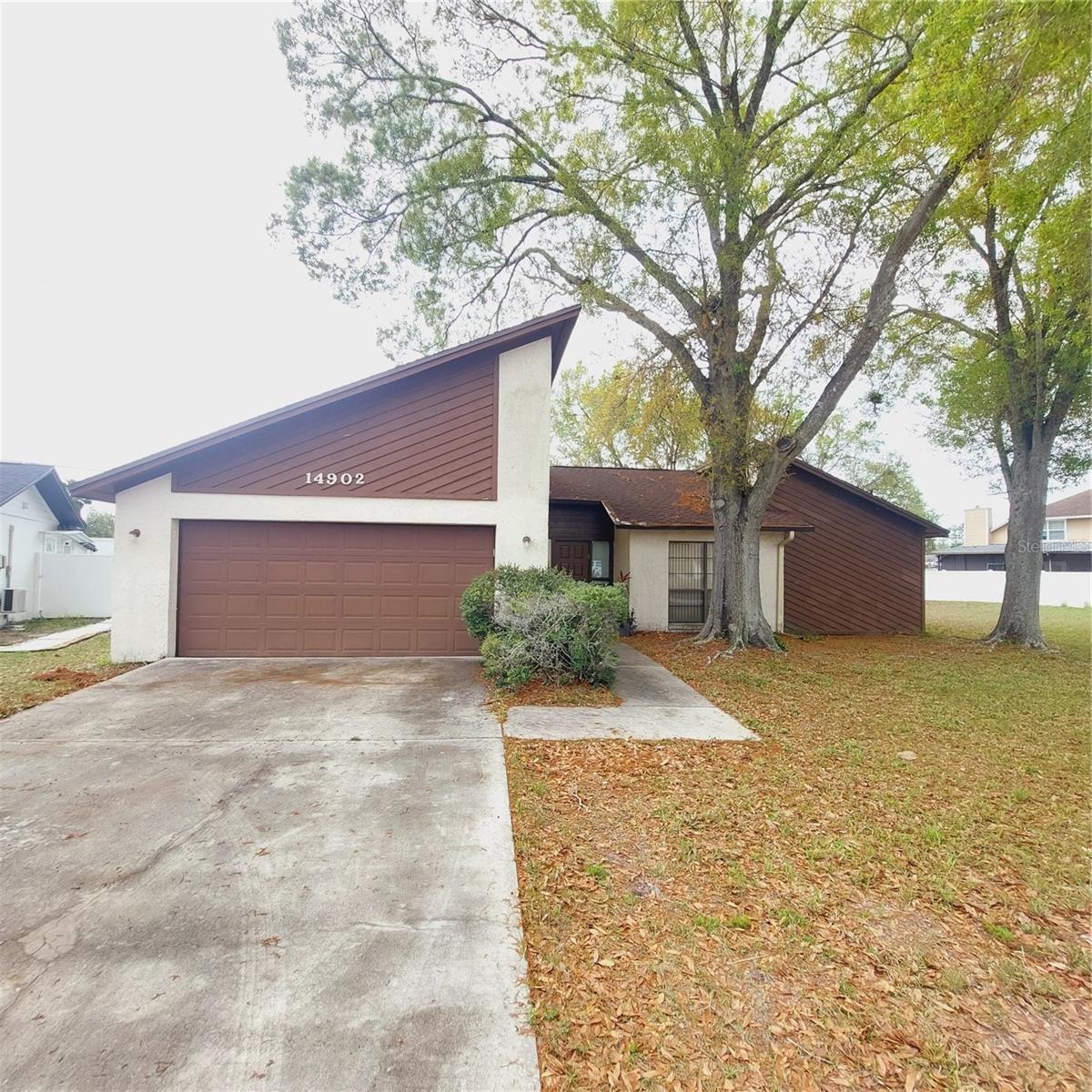 14902 Oldgate Pl