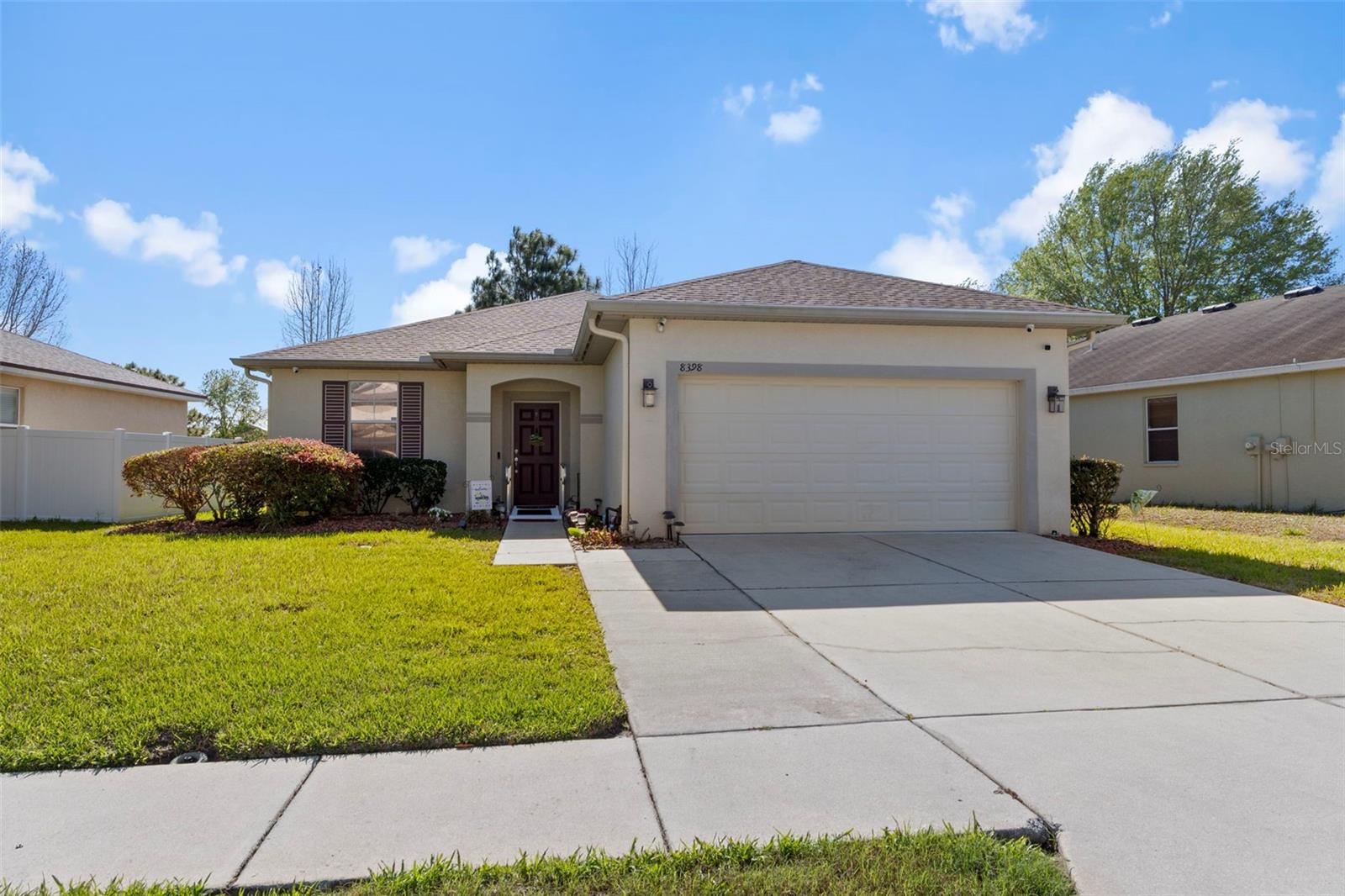 8398 Indian Laurel Ln