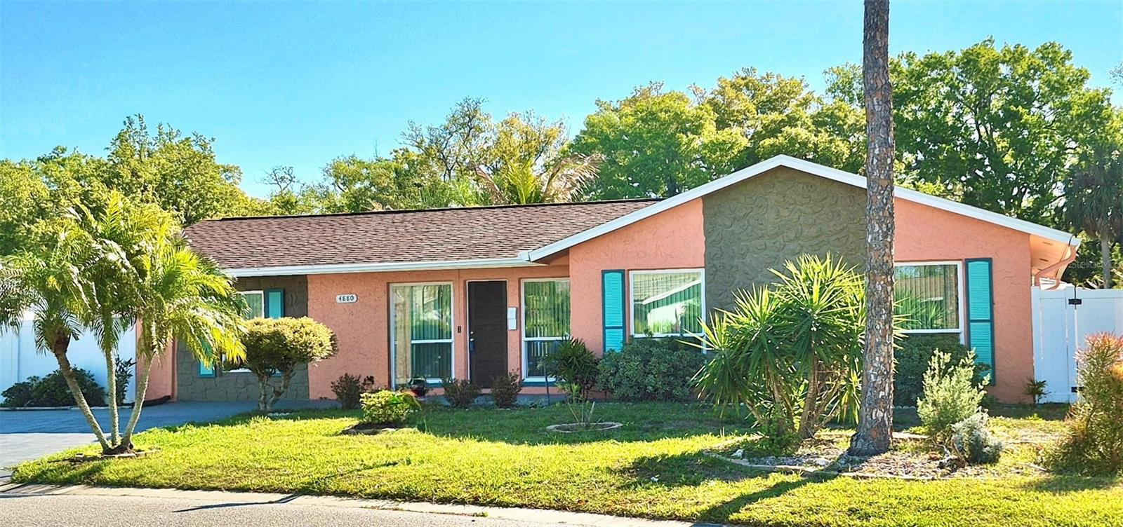 4880 Shell Stream Blvd