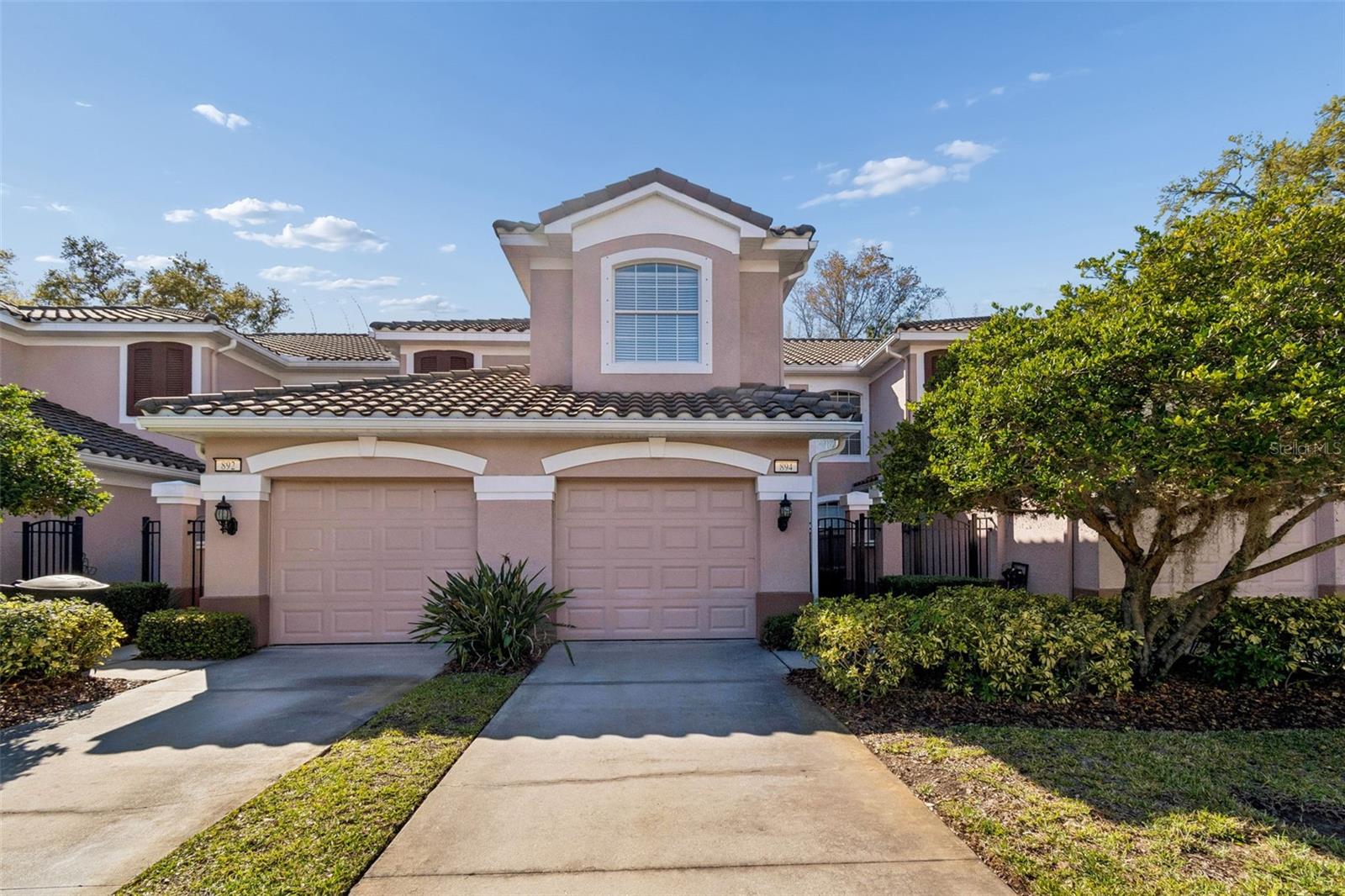 894 Lantern Way