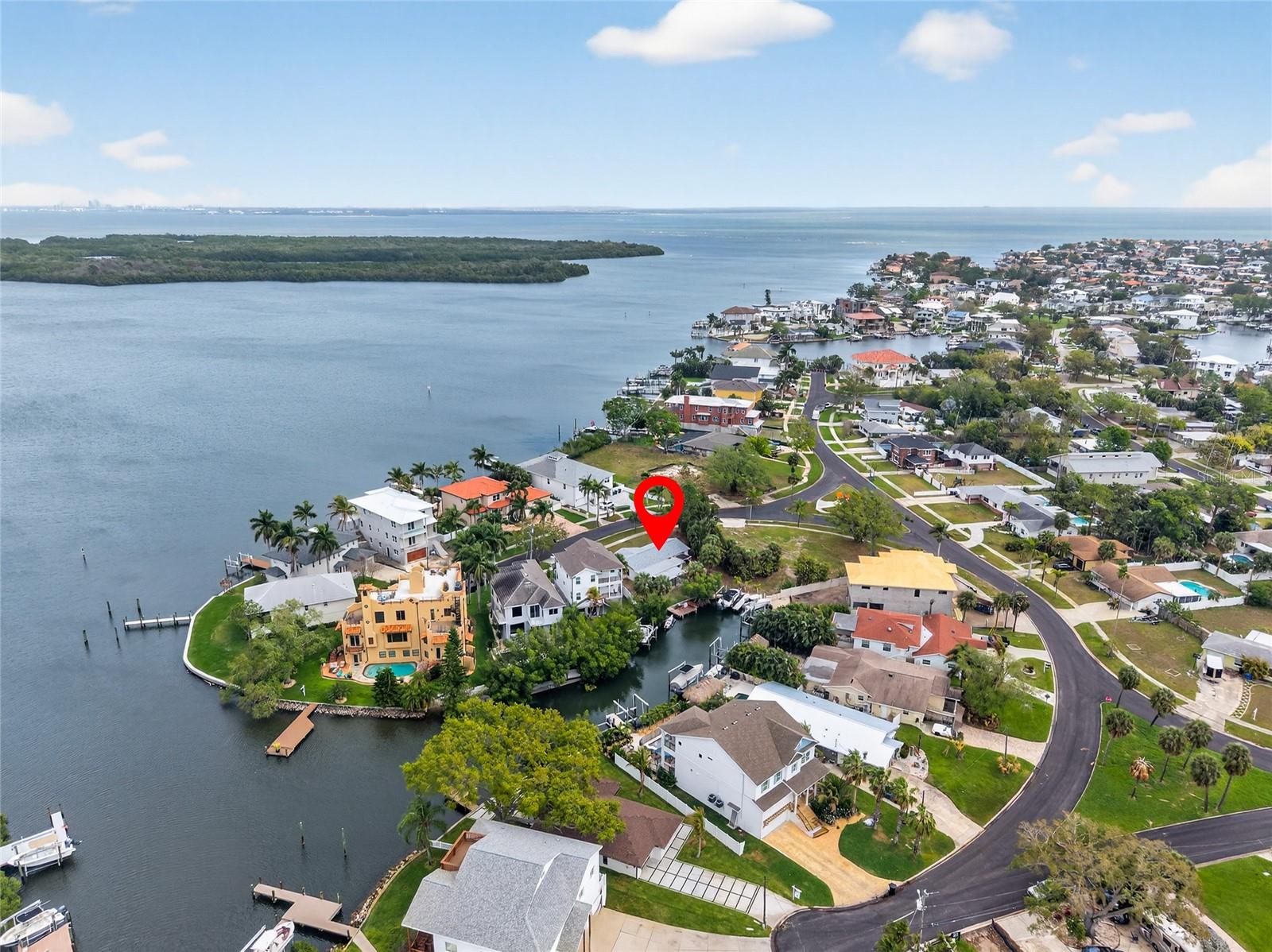 1809 Bayou Grande Blvd NE