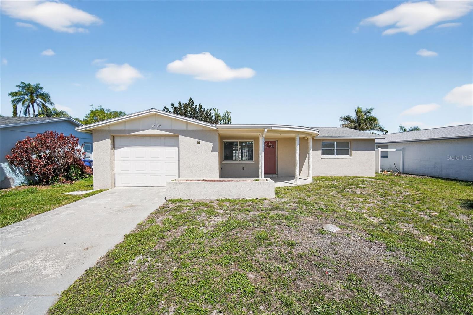 3537 Seffner Dr
