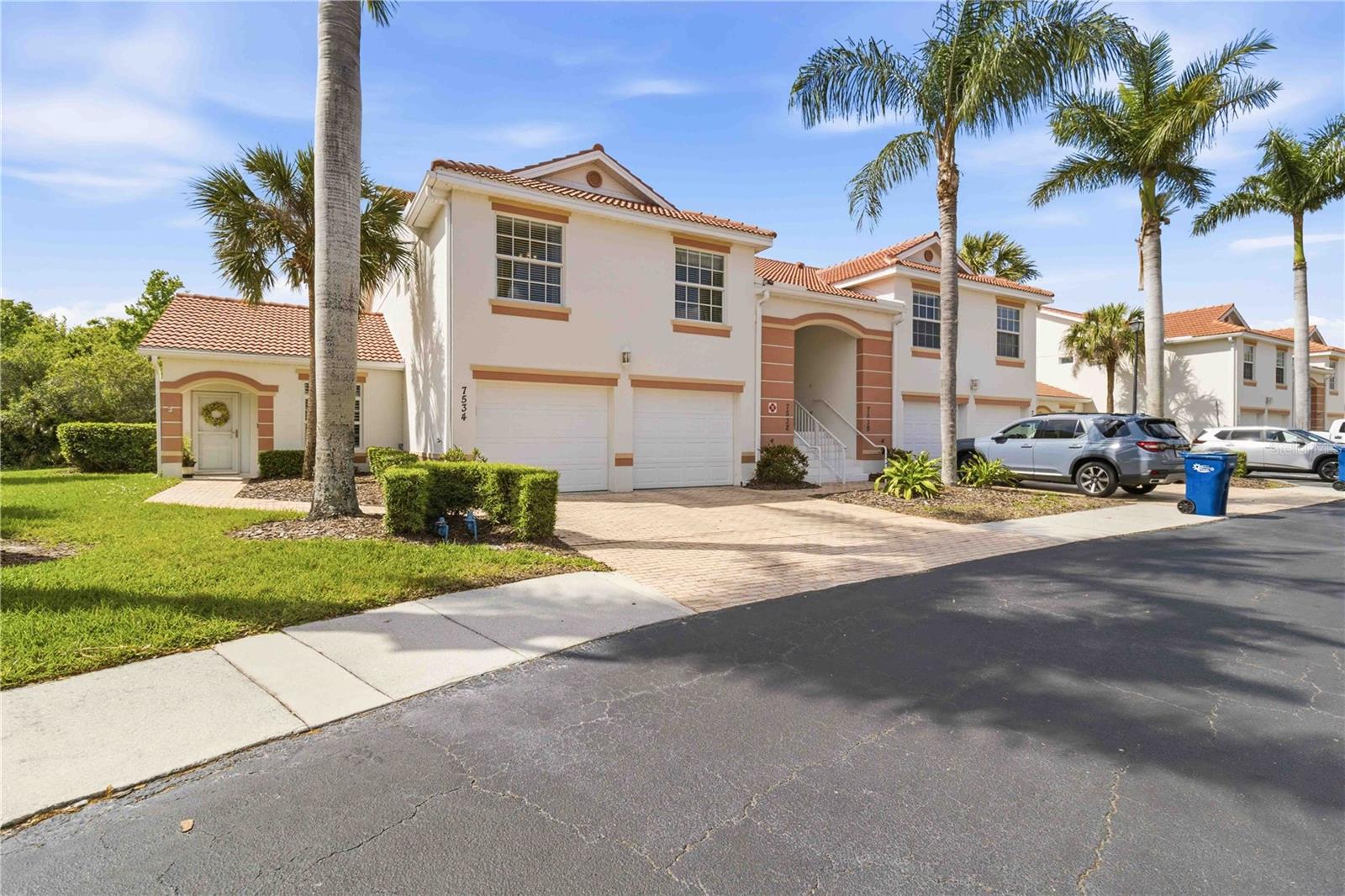 7532 Marsh Orchid Cir #201