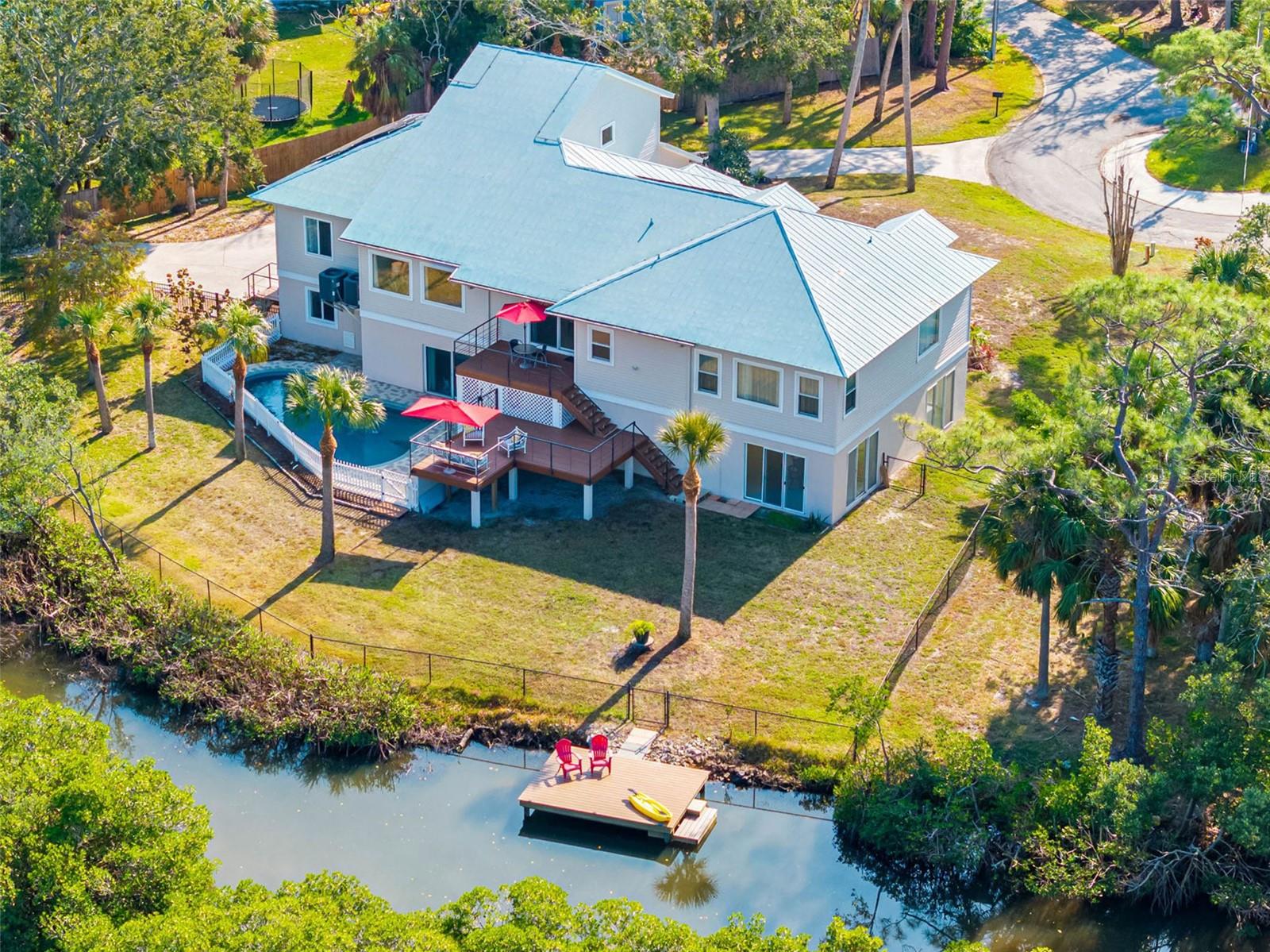1580 MacChesney Dr