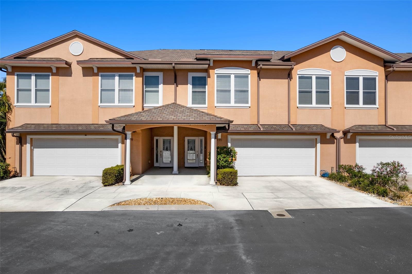 771 Date Palm Ln