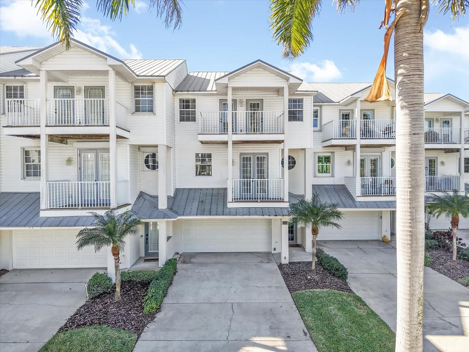 135 Bath Club Cir