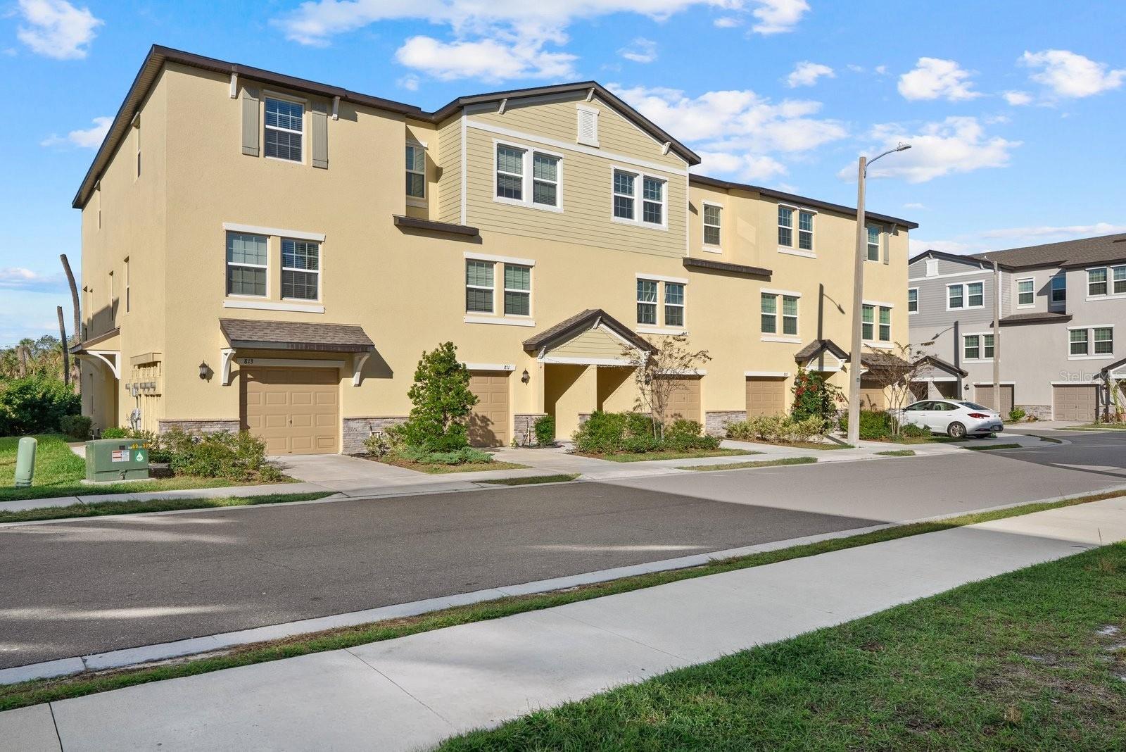 809 Tennyson MILL Cir