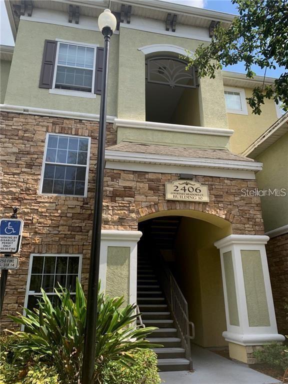 2406 Courtney Meadows CT #104