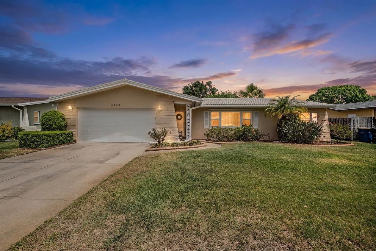 2424 Fairbanks Dr