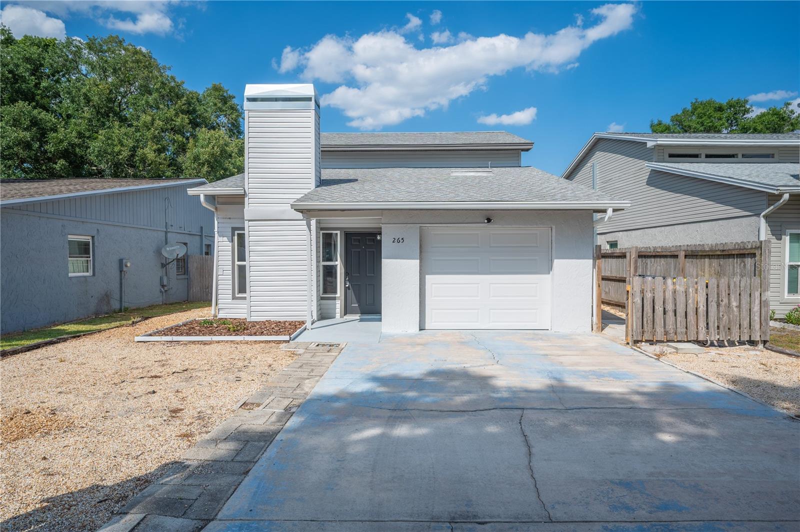 265 Lake Thomas Dr