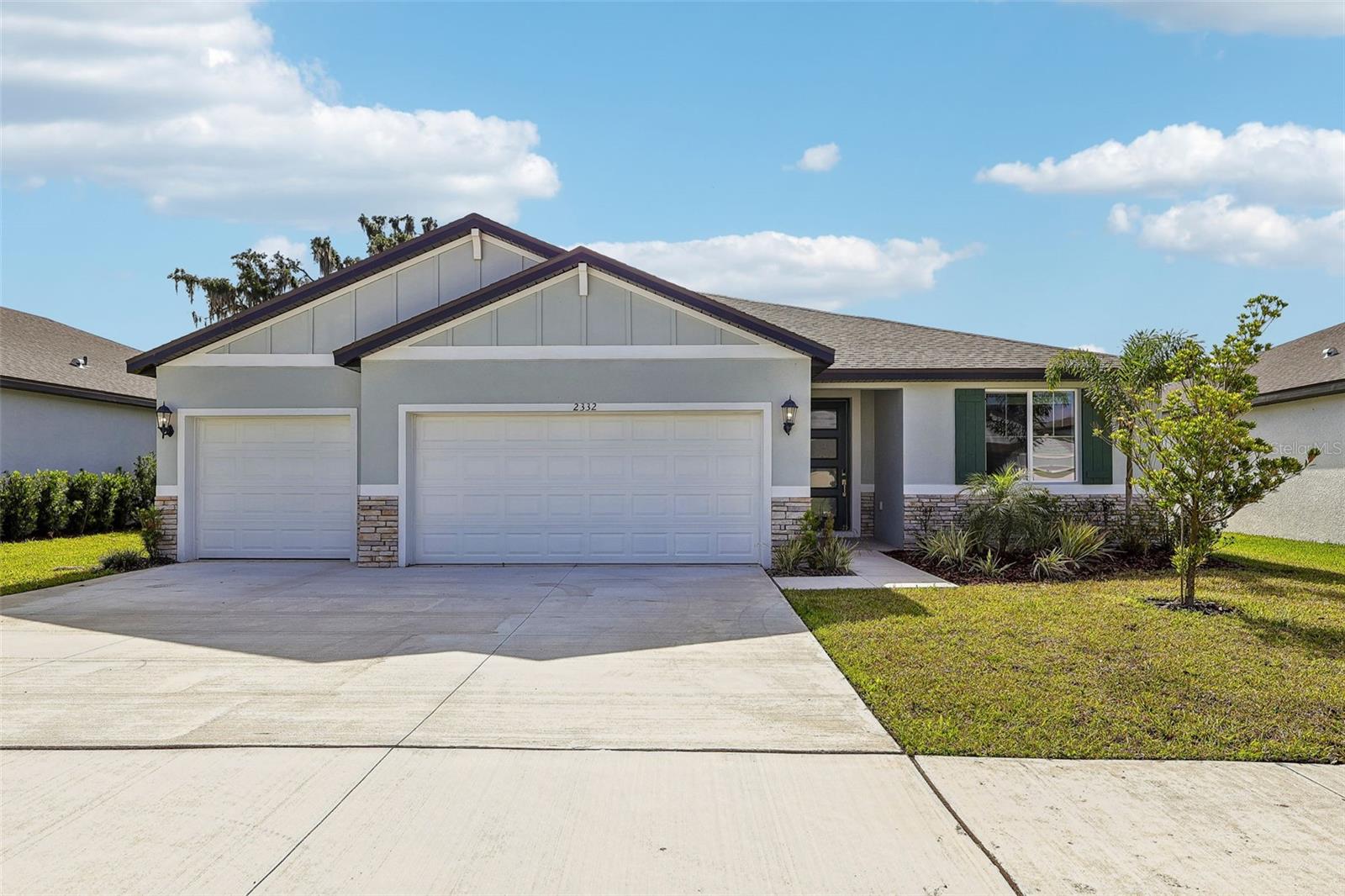 2332 Citrus Bloom Dr