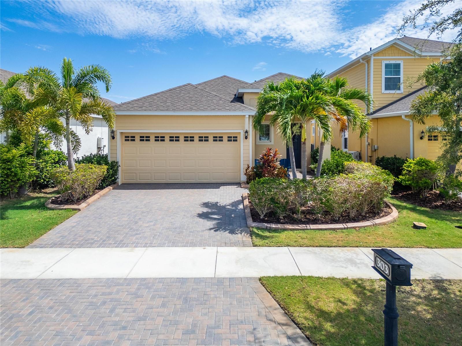 303 Blackrock Ln