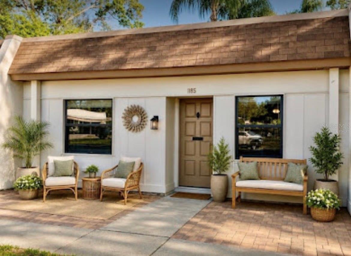 1185 Mission Cir